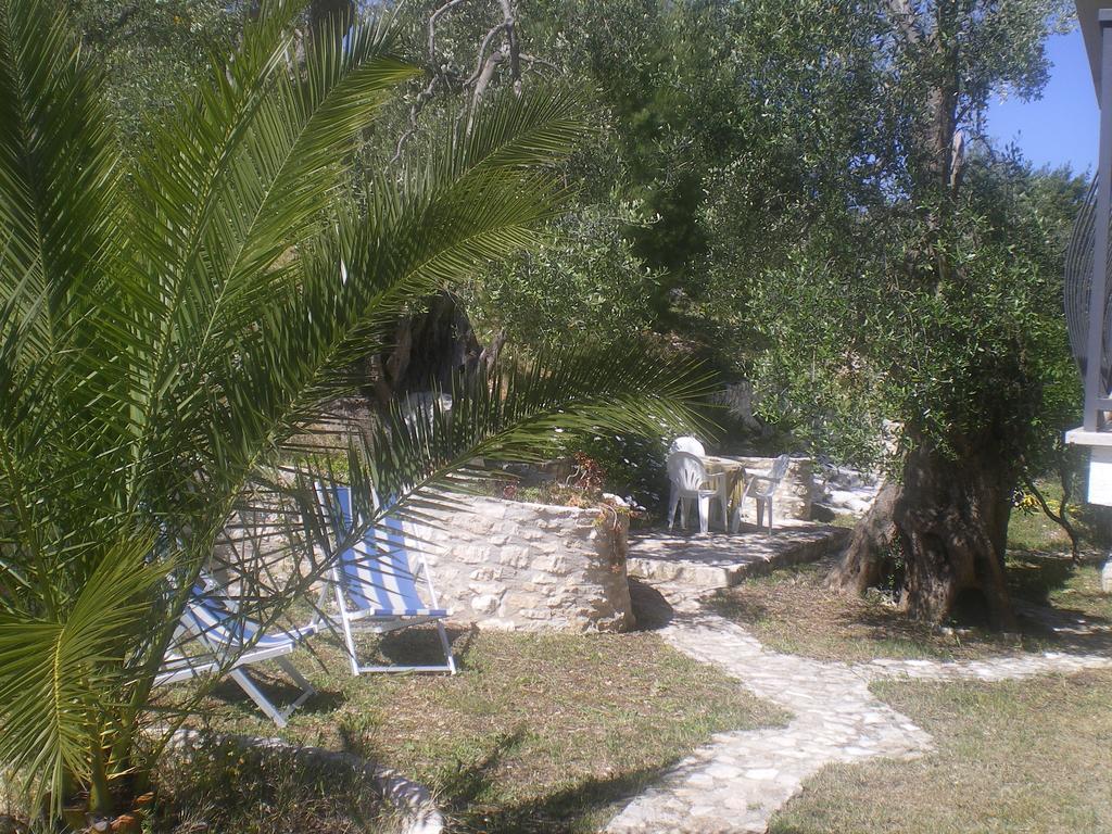 Azienda Agricola B&B Macchiaria Vieste Exterior photo